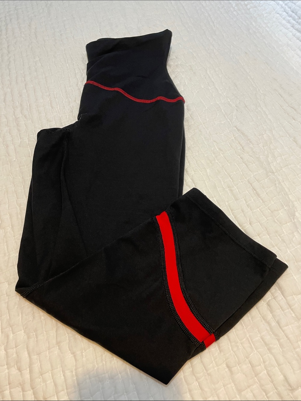 SPANX Black Leggings with Red Accent